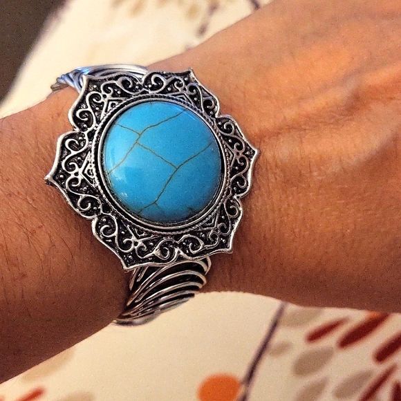 Turqoise bracelet and earings - Picture 6 of 6